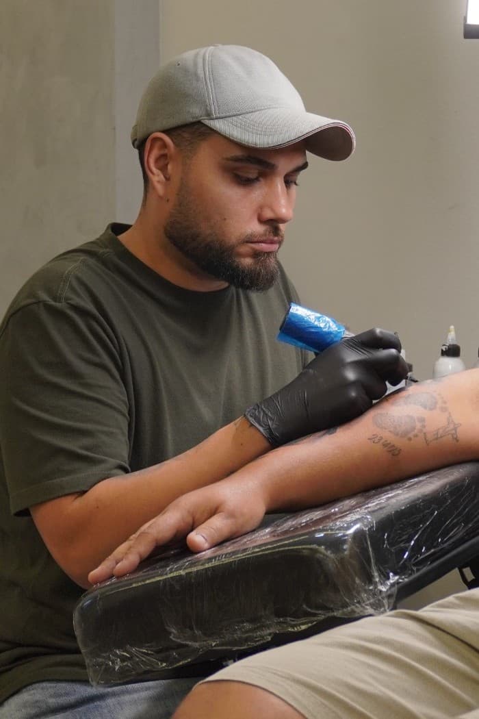 Tatuador Renan Fournier